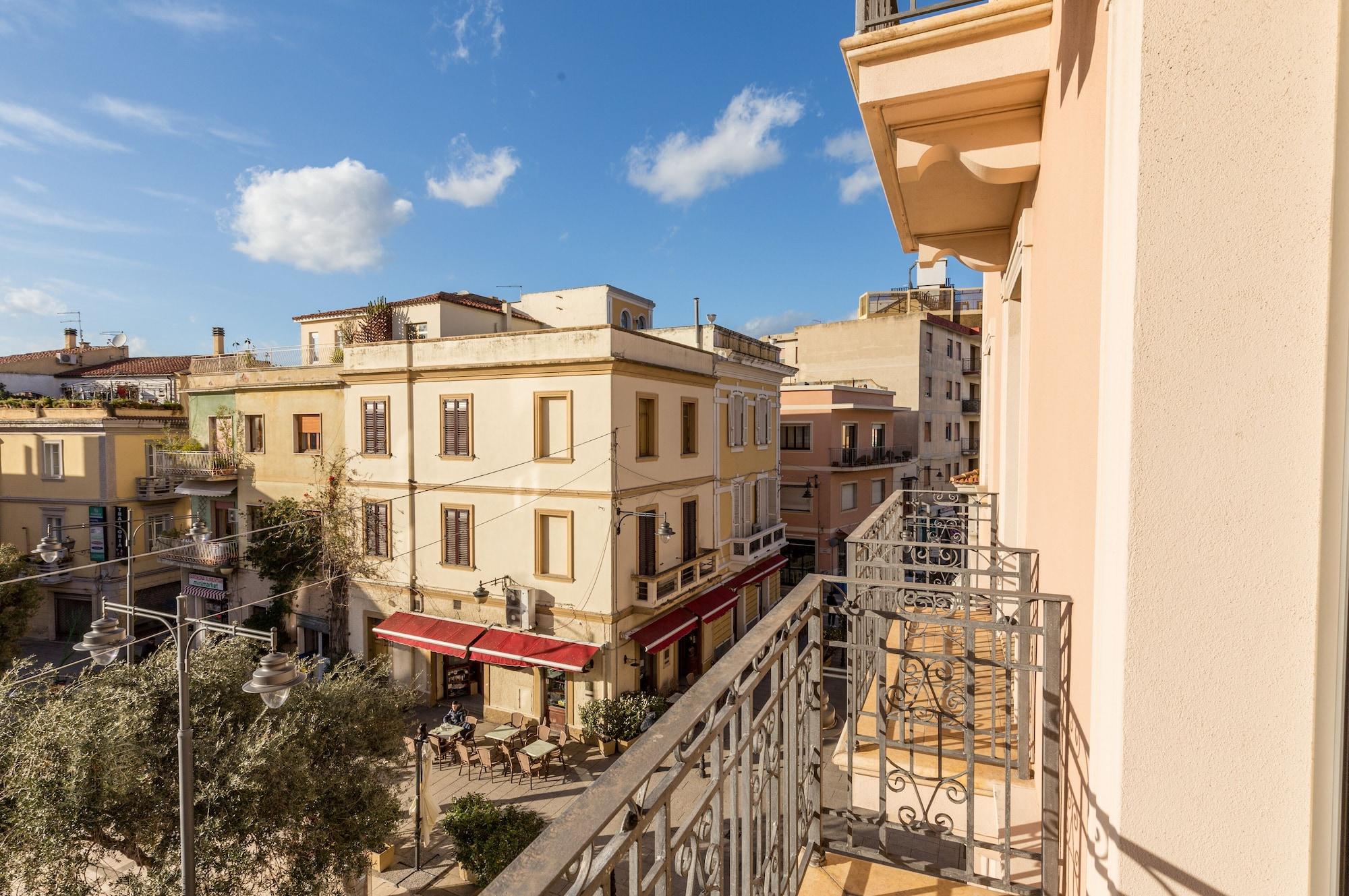 Hotel Regina Elena Olbia Exterior foto