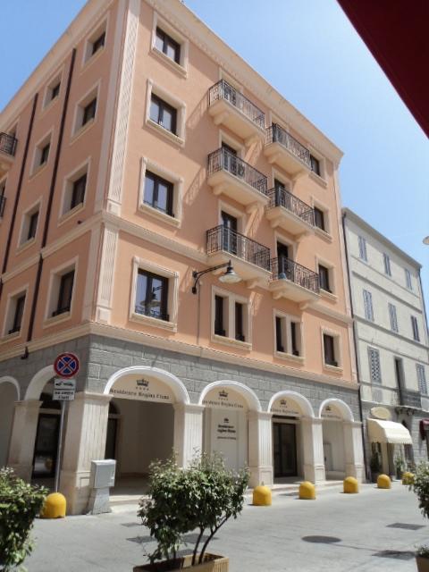 Hotel Regina Elena Olbia Exterior foto